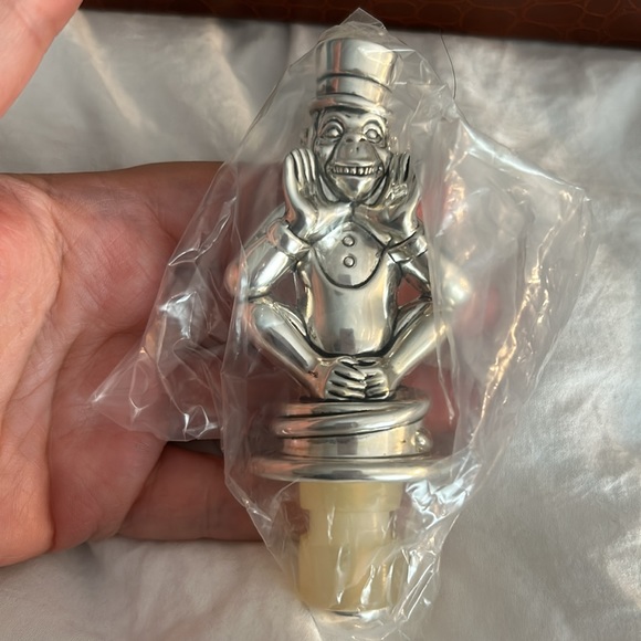 Vintage Neiman Marcus “No Evil” Monkey Wine Stoppers with Box - Picture 7 of 15